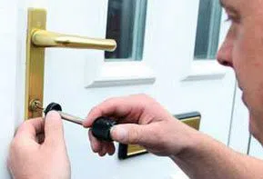 City Locksmith Services Lynn, MA 781-203-8008 City Locksmith Services Lynn, MA 781-203-8008 - 4-Locksmiths-Service